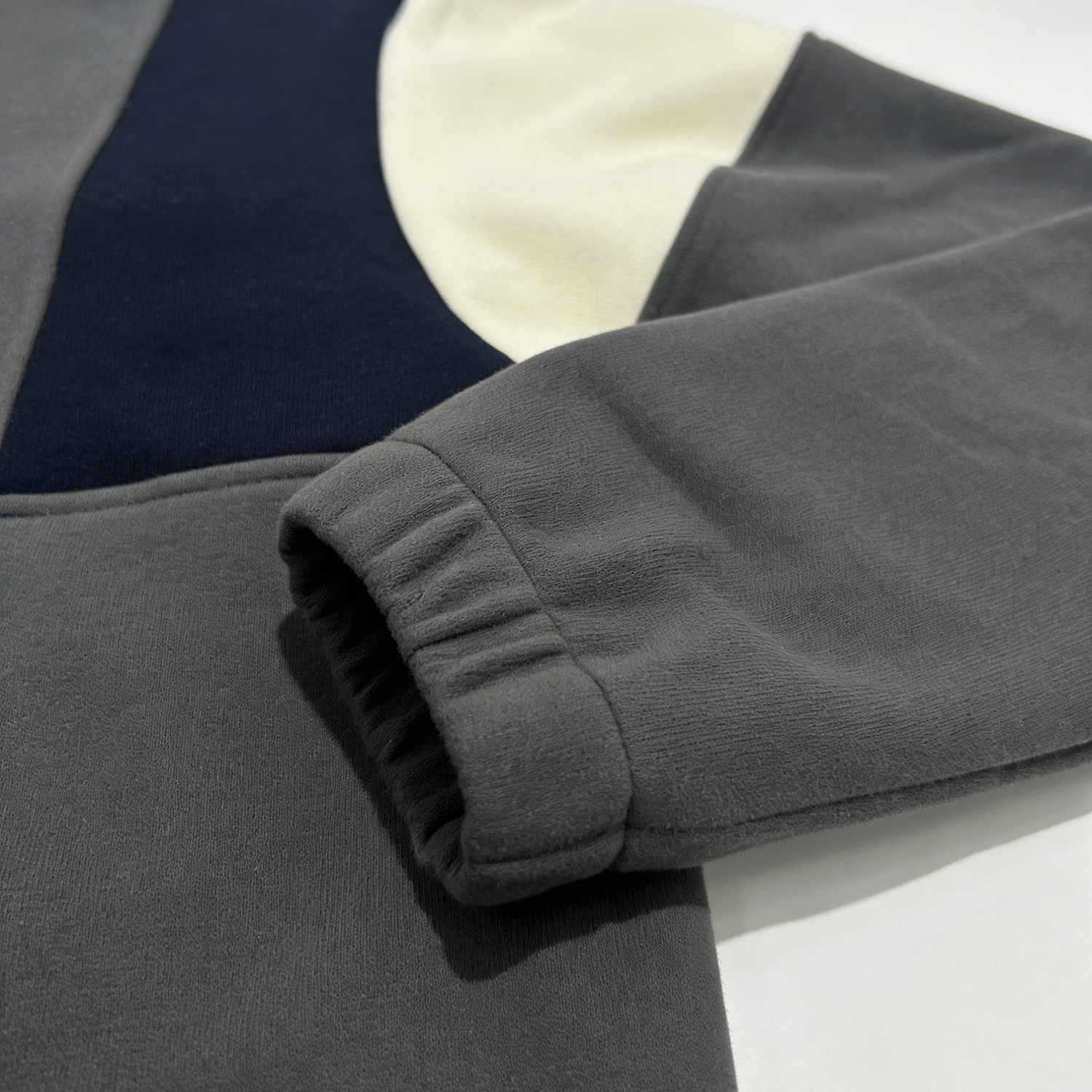 Sweats &agrave; capuche et sweat-shirts pour hommes omaiga 520609